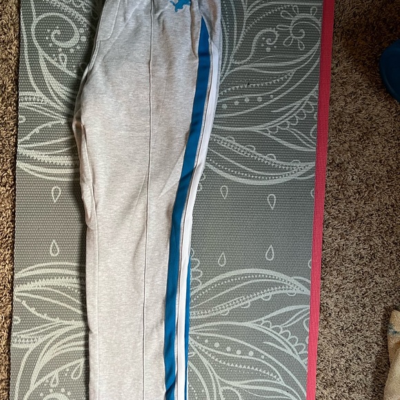 Lions sweat pants with pockets - Picture 2 of 4